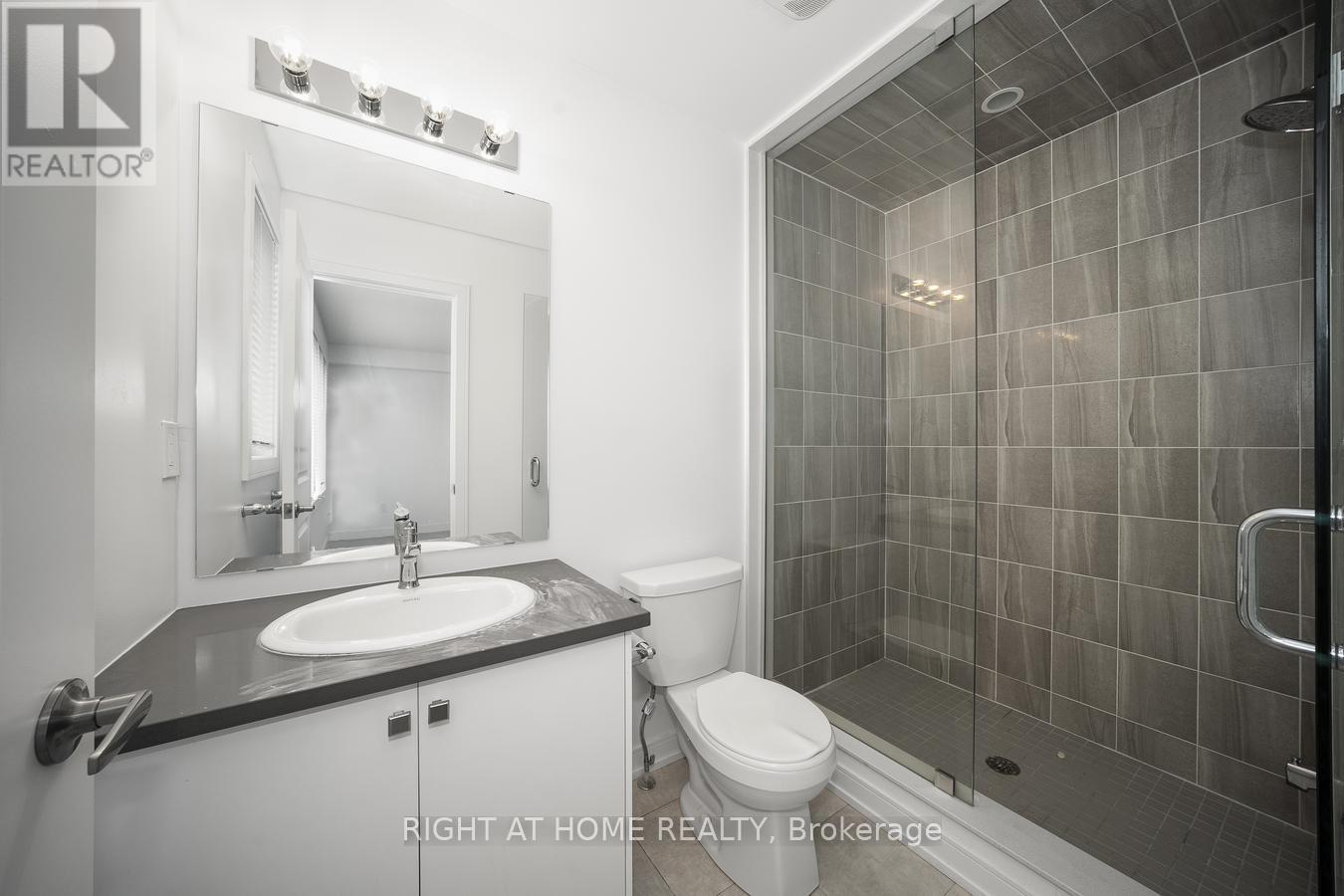 6 Blue Forest Crescent, Barrie (Painswick North), Ontario  L9J 0N3 - Photo 27 - S13731004