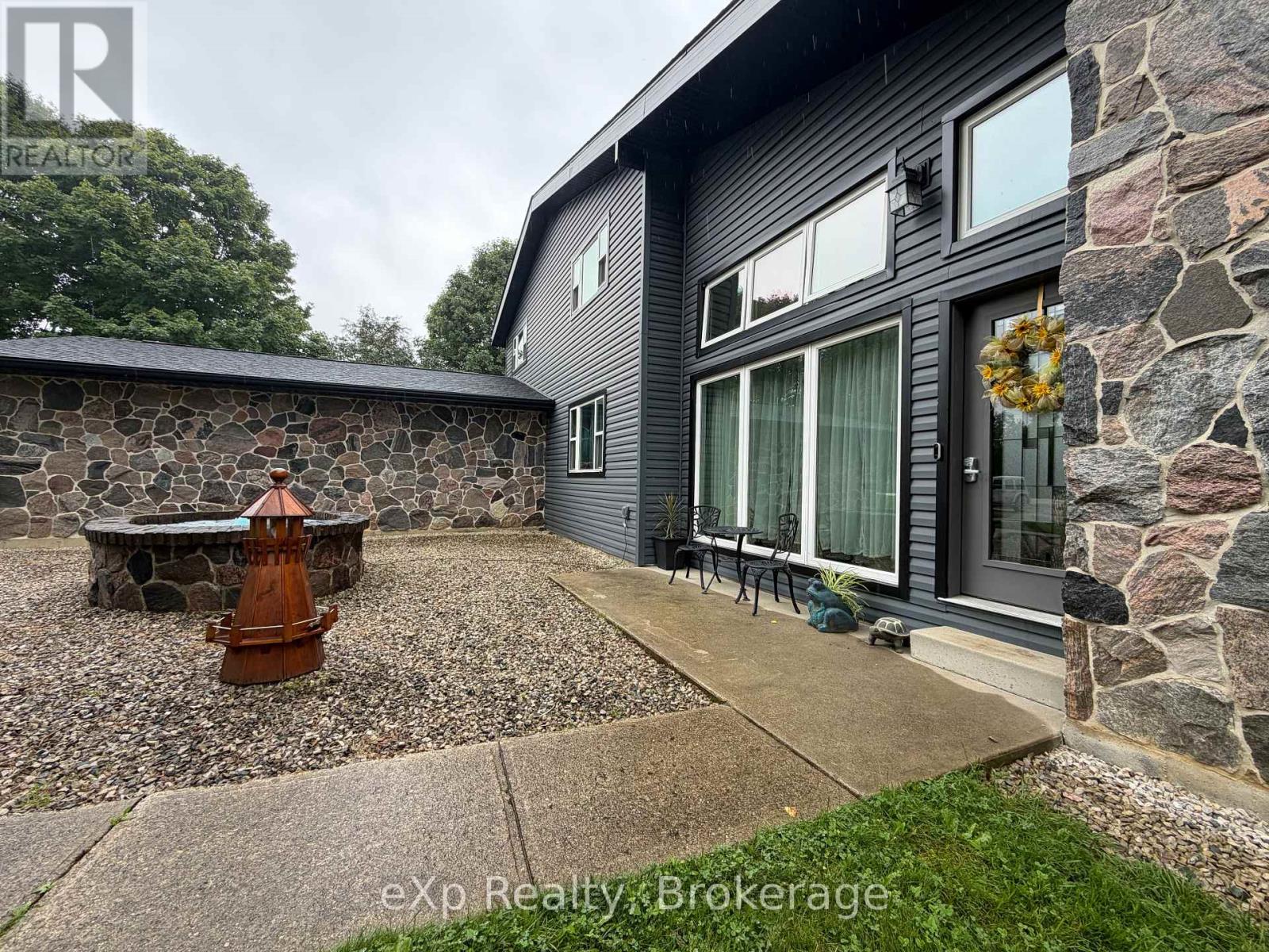 191 5b Side Road, South Bruce, Ontario  N0G 1W0 - Photo 2 - X13731044