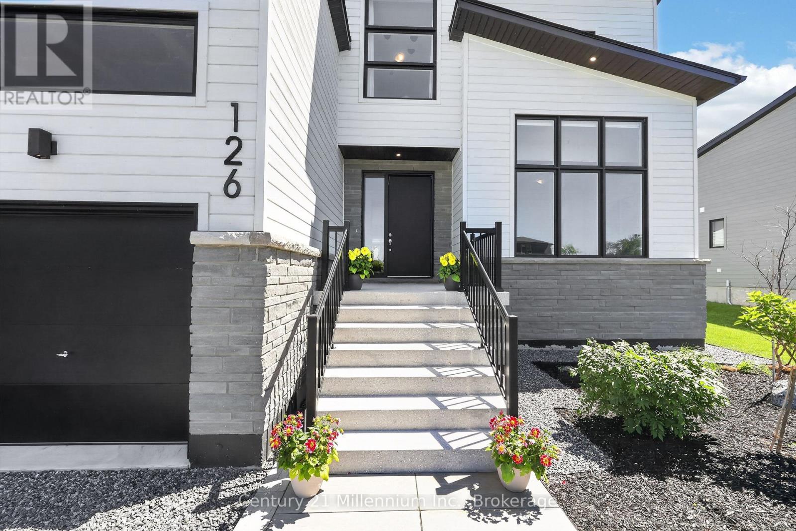 126 Tekiah Road, Blue Mountains, Ontario  N0H 1J0 - Photo 3 - X13731058