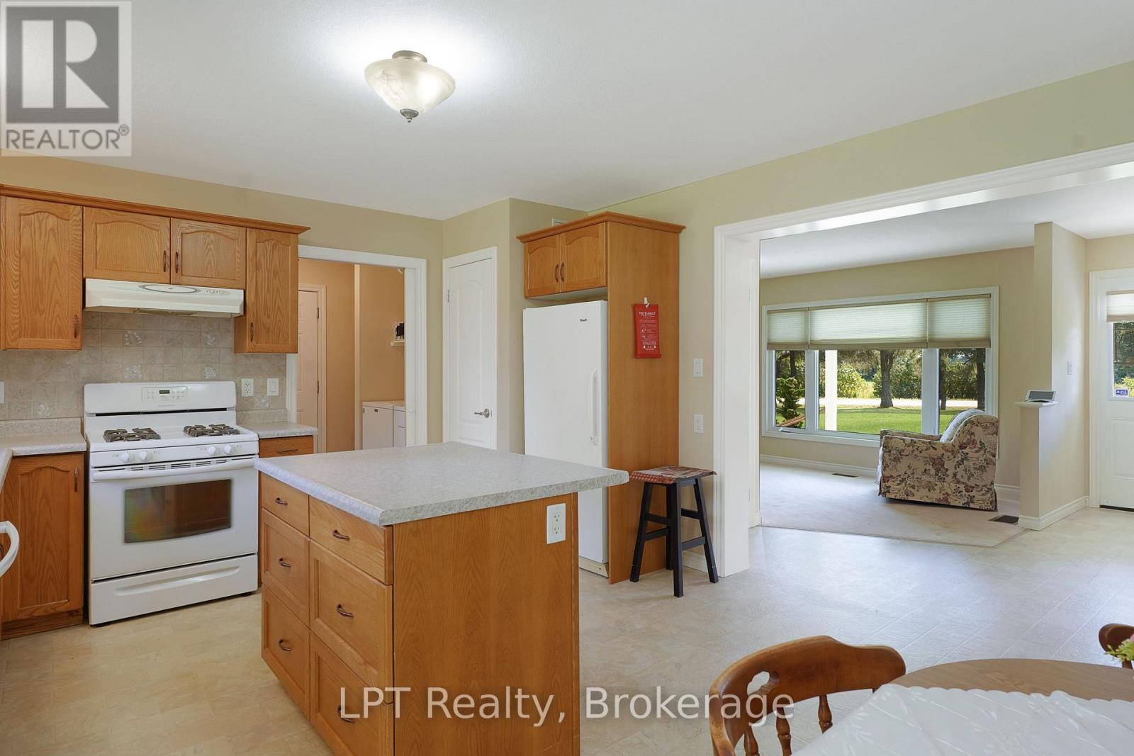 5194 Bruce Road 3 Road, Saugeen Shores, Ontario  N0H 2C6 - Photo 16 - X13731100