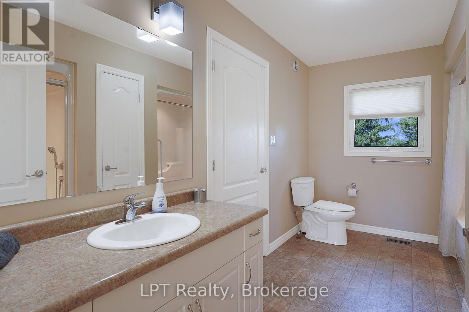 5194 Bruce Road 3 Road, Saugeen Shores, Ontario  N0H 2C6 - Photo 28 - X13731100
