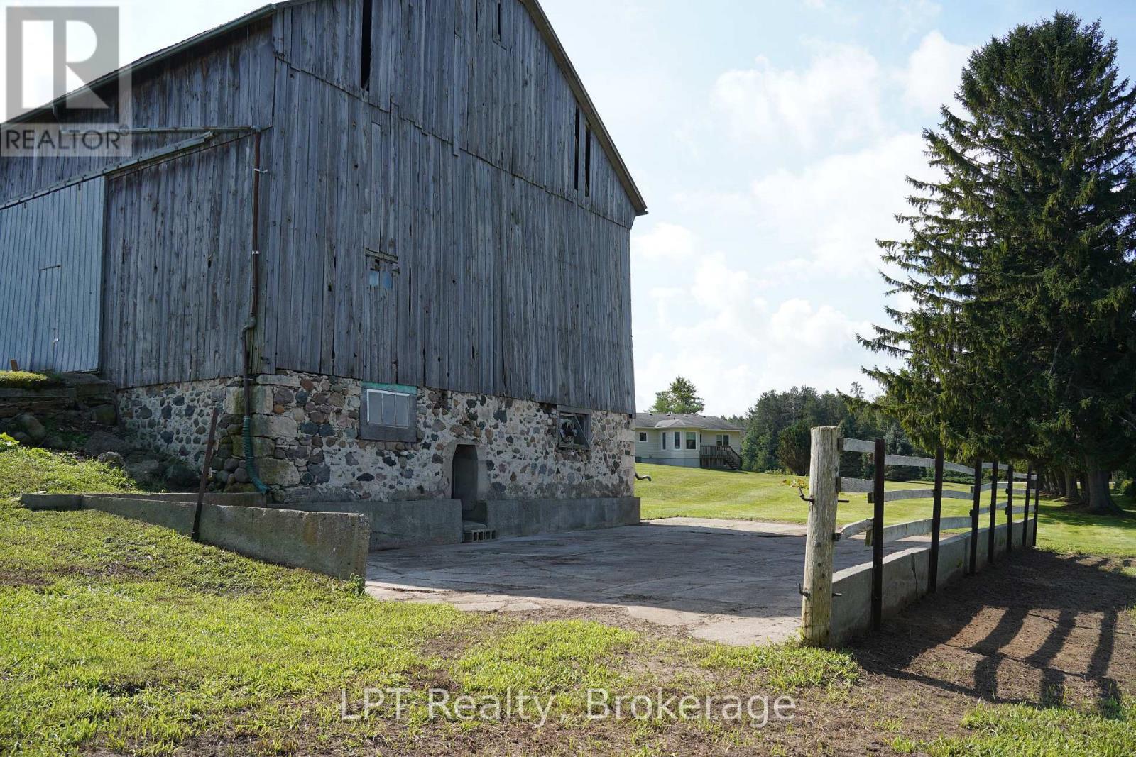 5194 Bruce Road 3 Road, Saugeen Shores, Ontario  N0H 2C6 - Photo 41 - X13731100