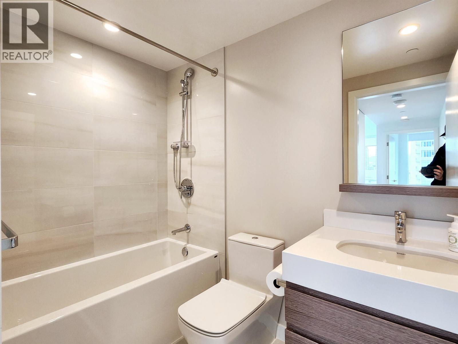 802 6538 Telford Avenue, Burnaby, British Columbia  V5H 0K9 - Photo 6 - R3160271