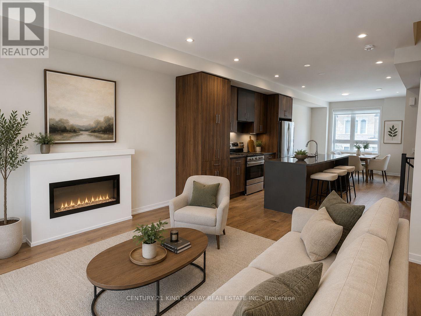 53 Helmkay Avenue, Richmond Hill, Ontario  M4G 1J7 - Photo 3 - N13727544