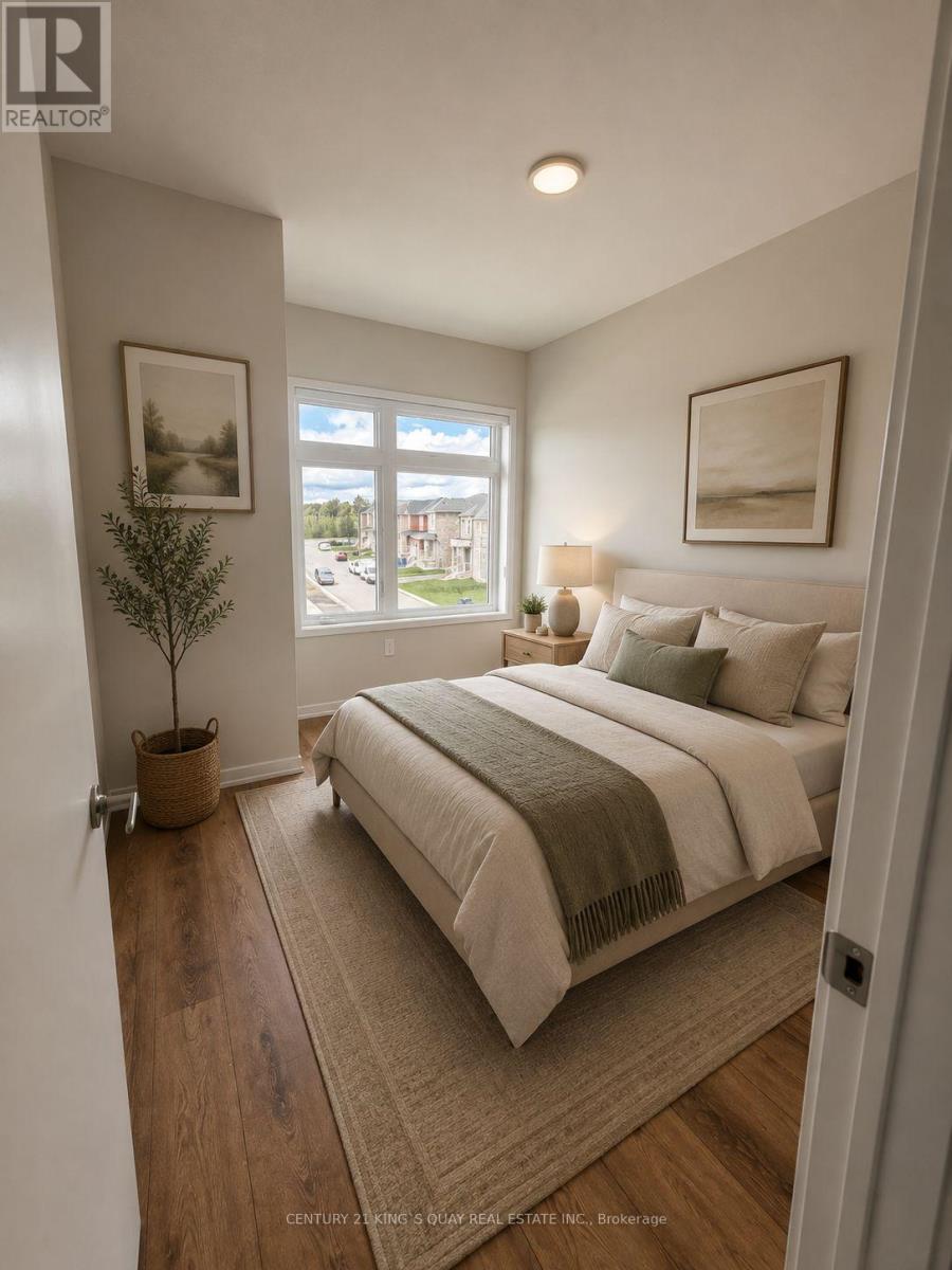 53 Helmkay Avenue, Richmond Hill, Ontario  M4G 1J7 - Photo 9 - N13727544