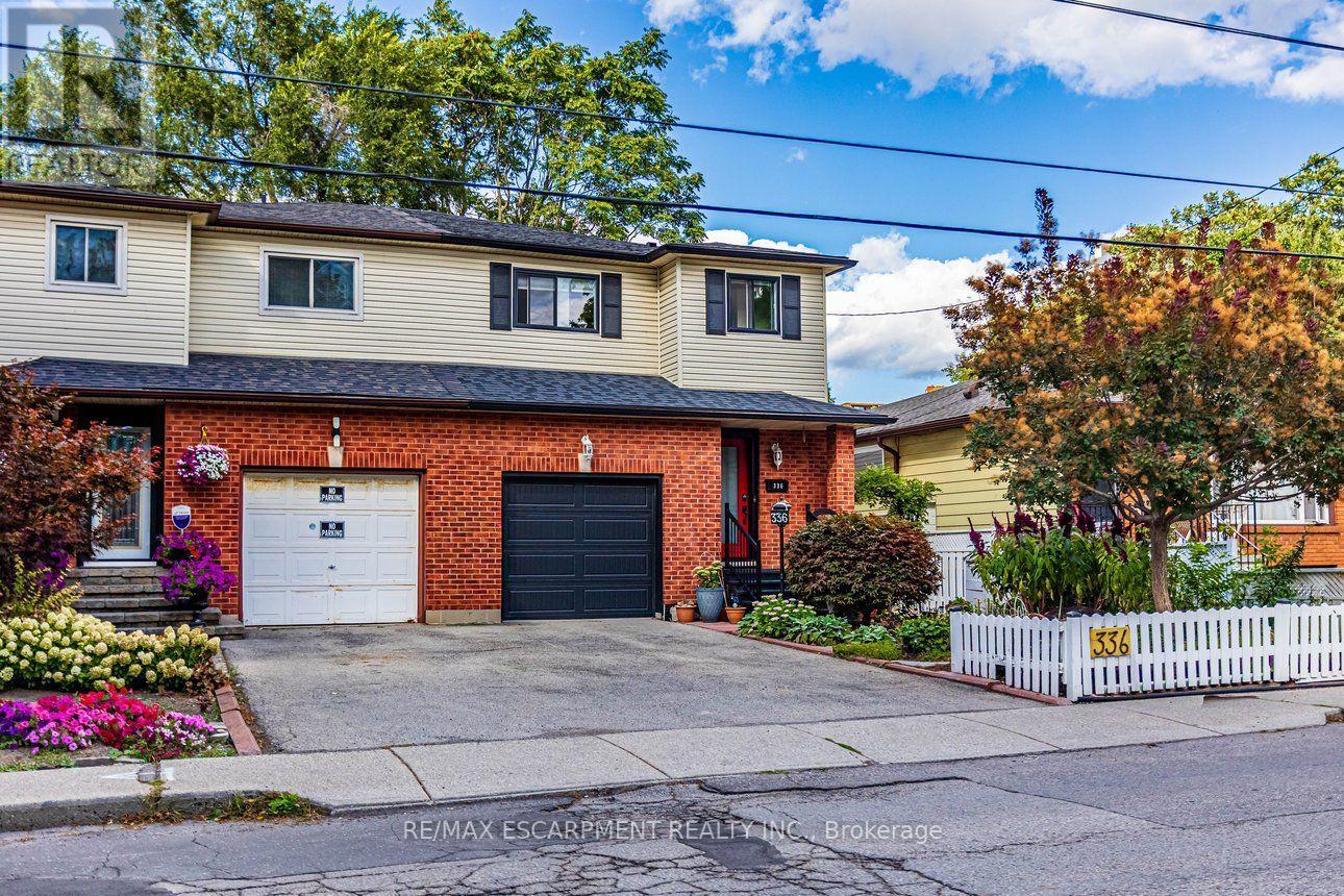 336 Jackson Street W, Hamilton, Ontario  L8P 1M8 - Photo 1 - X13731208