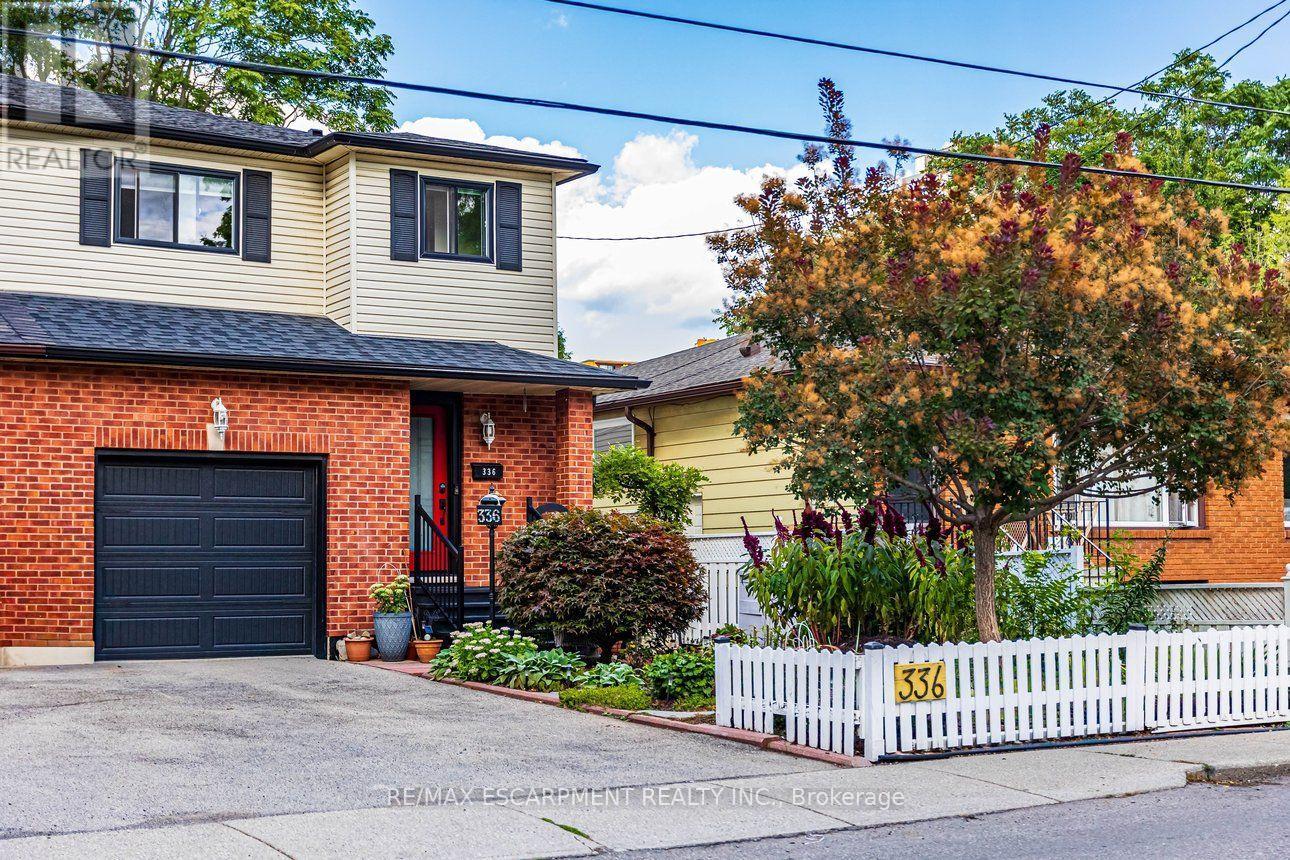 336 Jackson Street W, Hamilton, Ontario  L8P 1M8 - Photo 2 - X13731208