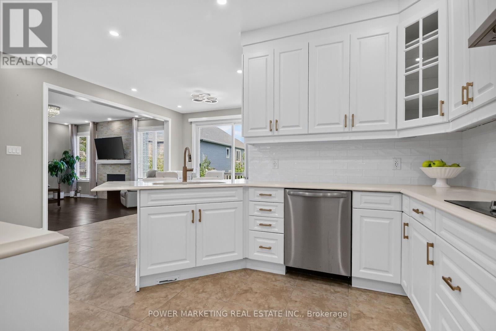 26 Palmeto Court, Ottawa, Ontario  K2S 0X2 - Photo 10 - X13728074
