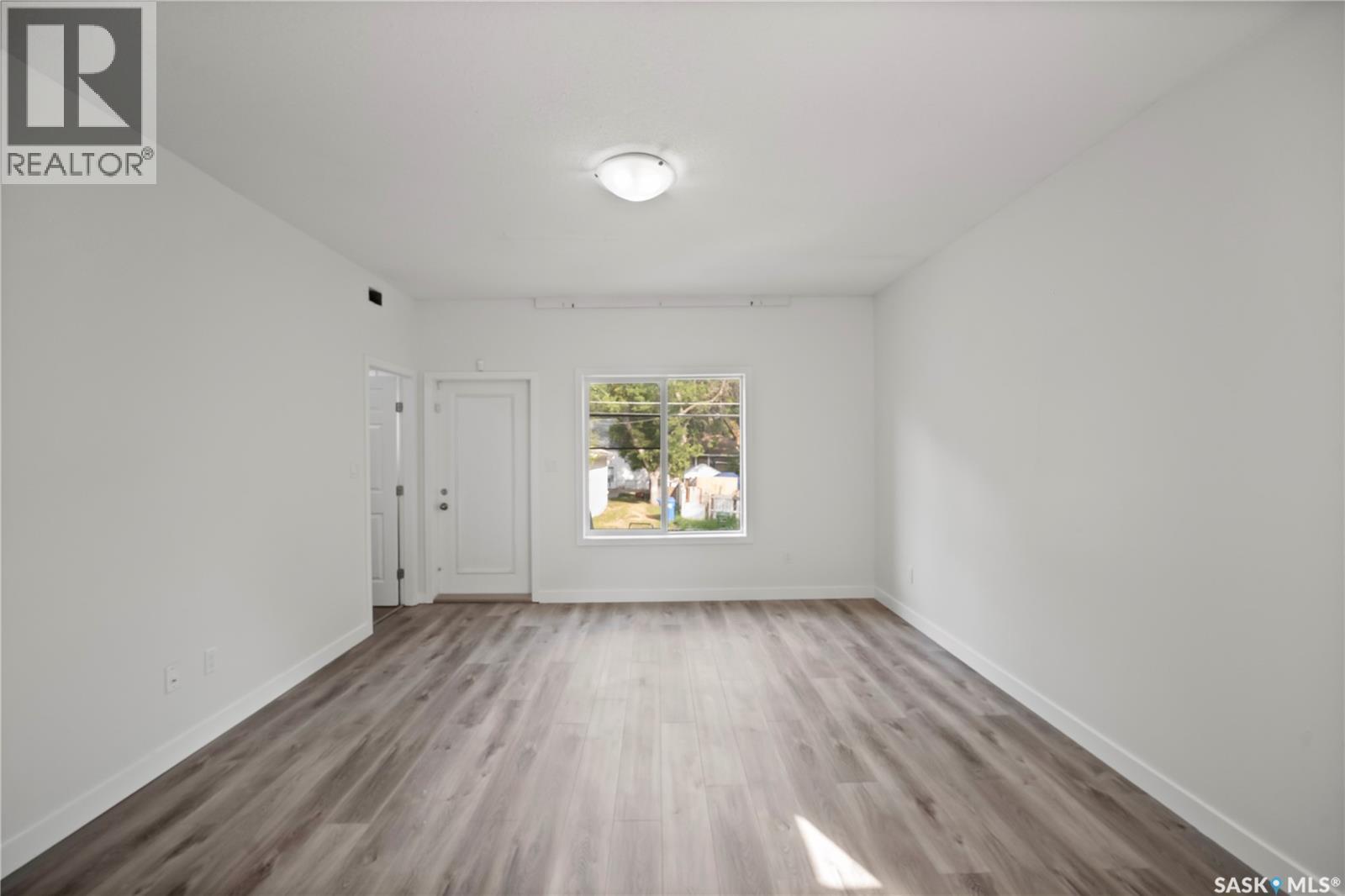 1337 Athol Street, Regina, Saskatchewan  S4T 3C6 - Photo 14 - SK047040