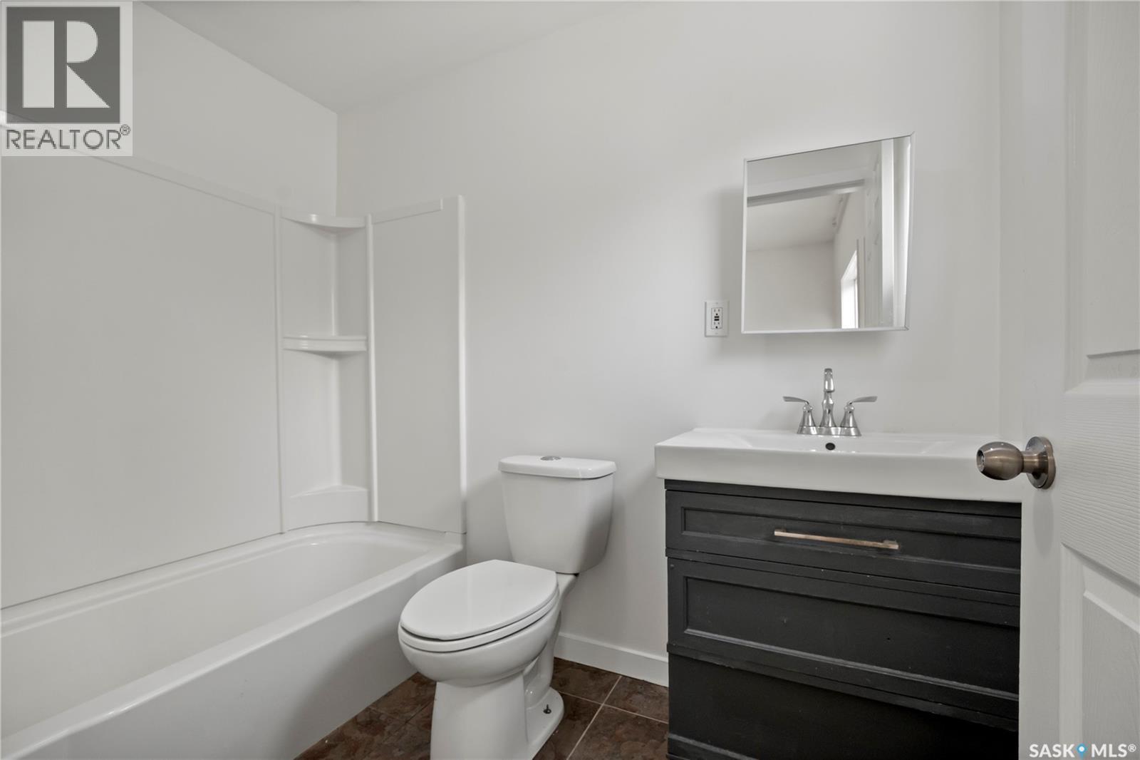 1337 Athol Street, Regina, Saskatchewan  S4T 3C6 - Photo 17 - SK047040