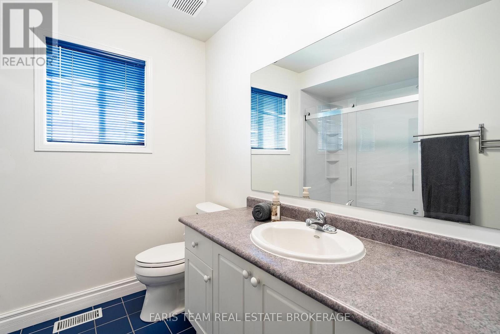 1948 Emerald Court, Innisfil, Ontario  L9S 2A2 - Photo 26 - N13639408