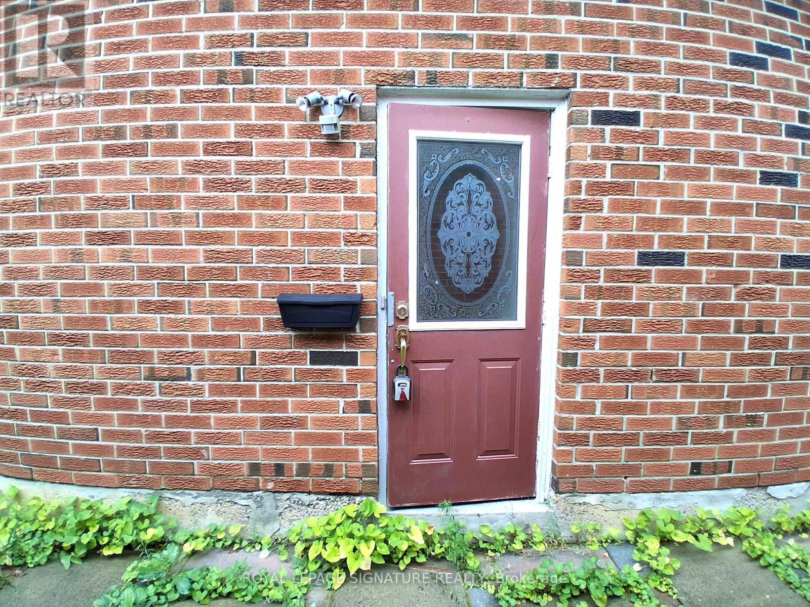 Lower Bsmt - 4170 Sunset Valley Court, Mississauga, Ontario  L4W 3L5 - Photo 2 - W13713768