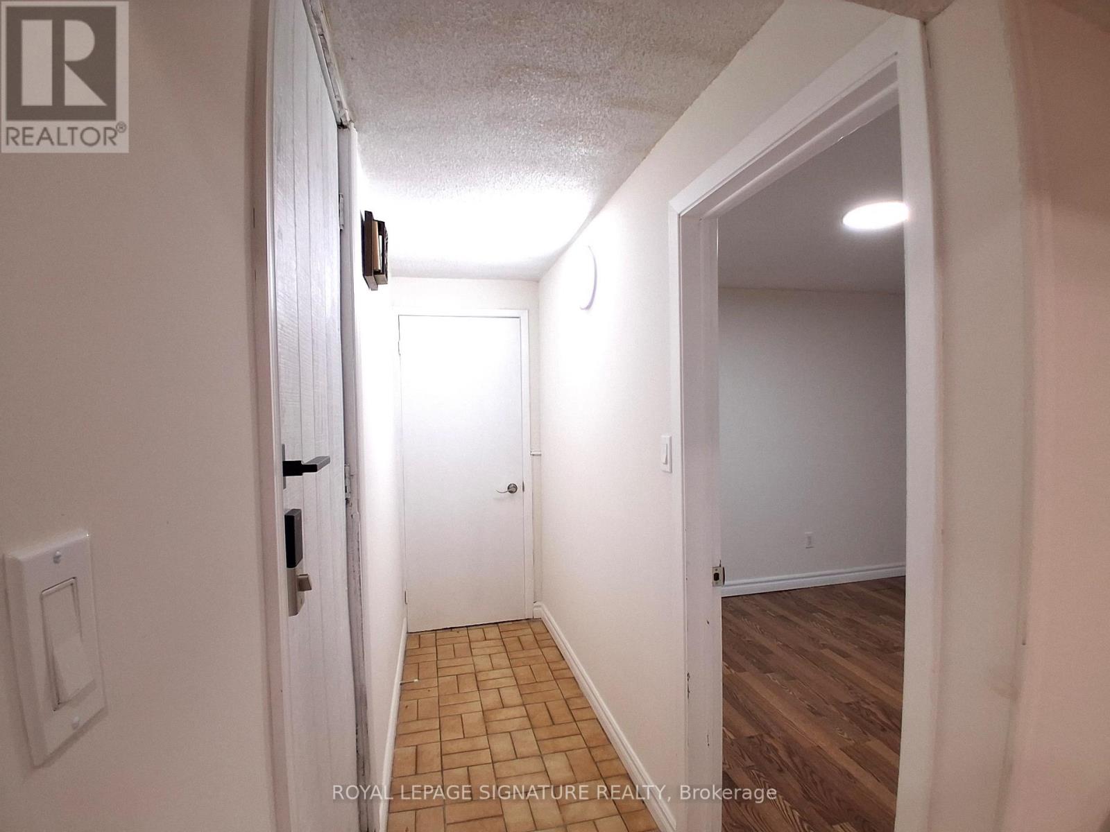 Lower Bsmt - 4170 Sunset Valley Court, Mississauga, Ontario  L4W 3L5 - Photo 11 - W13713768
