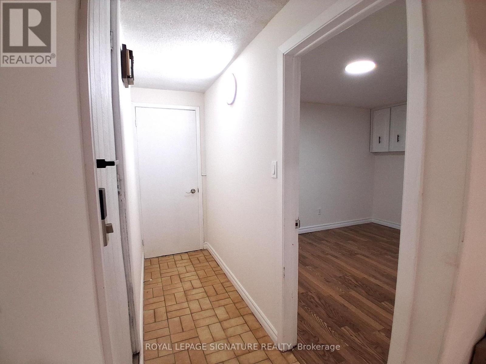 Lower Bsmt - 4170 Sunset Valley Court, Mississauga, Ontario  L4W 3L5 - Photo 20 - W13713768