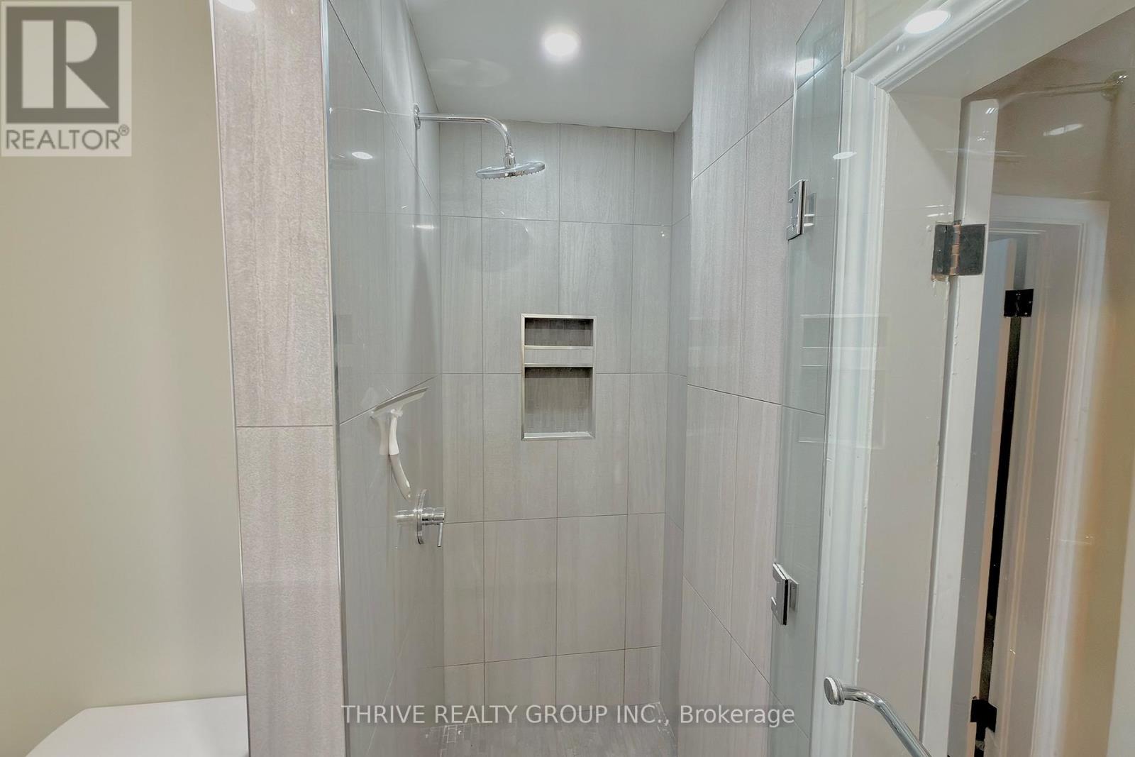 Upper - 538 Quebec Street, London East, Ontario  N5W 3Z1 - Photo 13 - X13731396