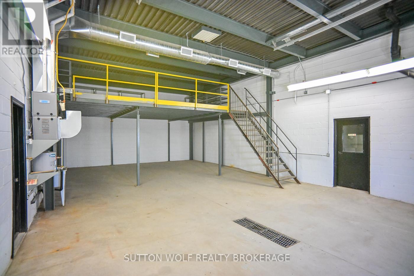 4 - 176 Metcalfe Street E, Strathroy-Caradoc, Ontario  N7G 1M8 - Photo 2 - X13731584