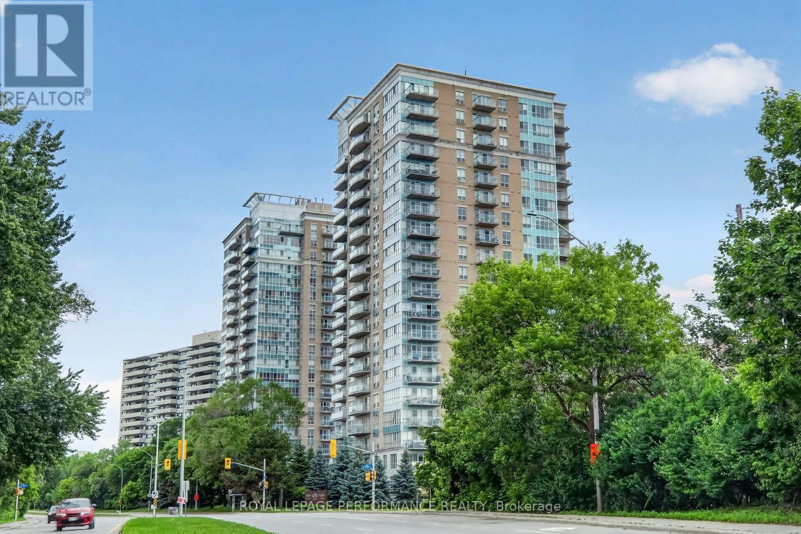 1606 - 90 Landry Street, Ottawa, Ontario  K1L 0A9 - Photo 1 - X13731488