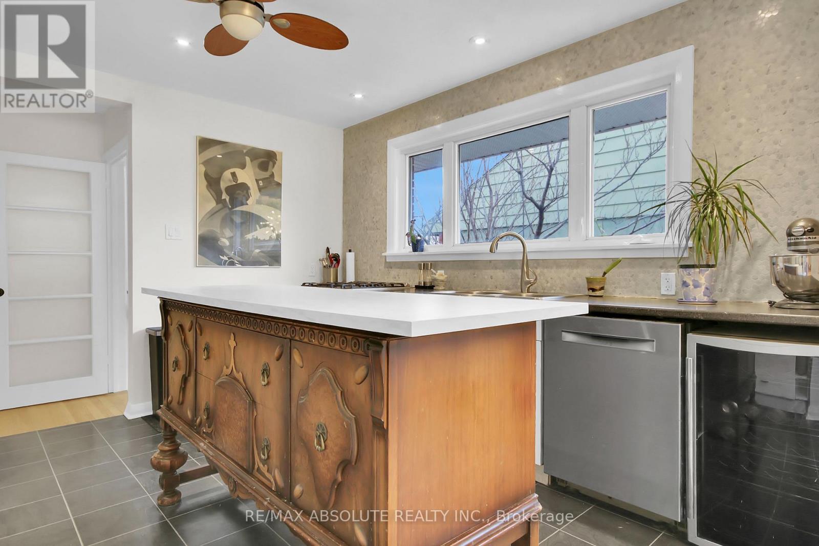 731 Dovercourt Avenue, Ottawa, Ontario  K2A 0W9 - Photo 12 - X13731564