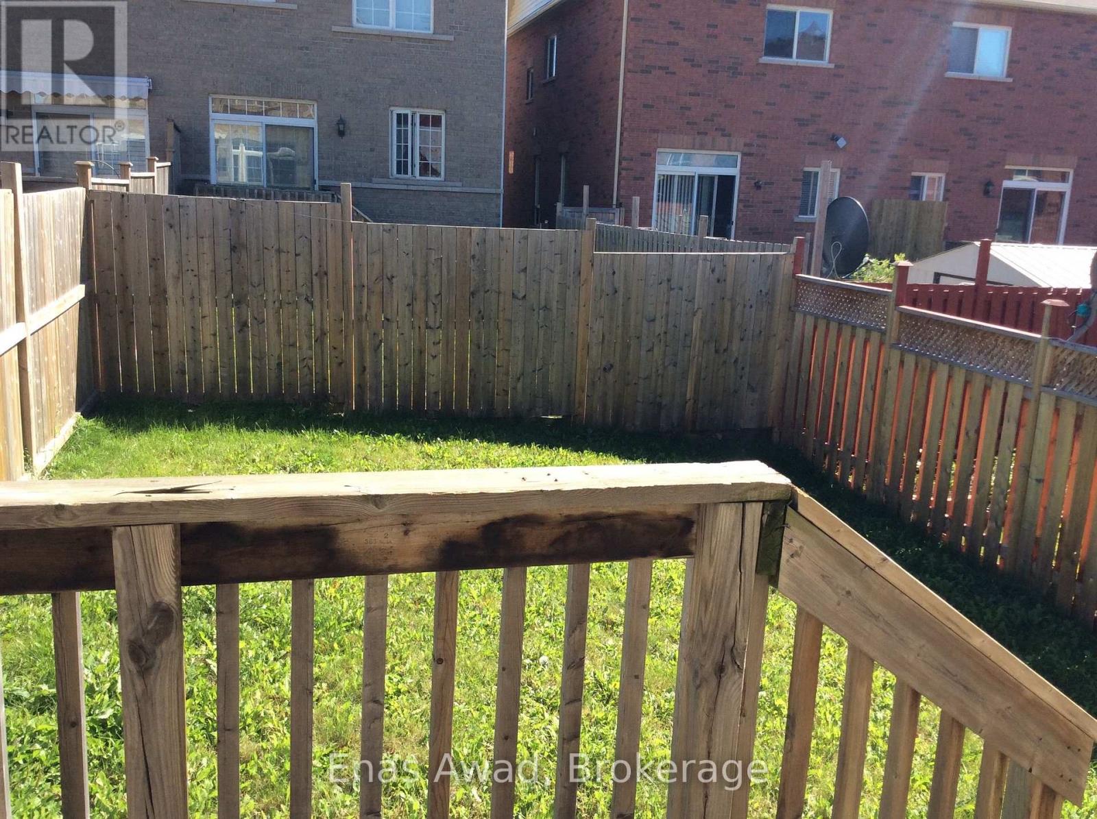 39 Palm Tree Road, Brampton, Ontario  L6V 4N5 - Photo 15 - W13731230