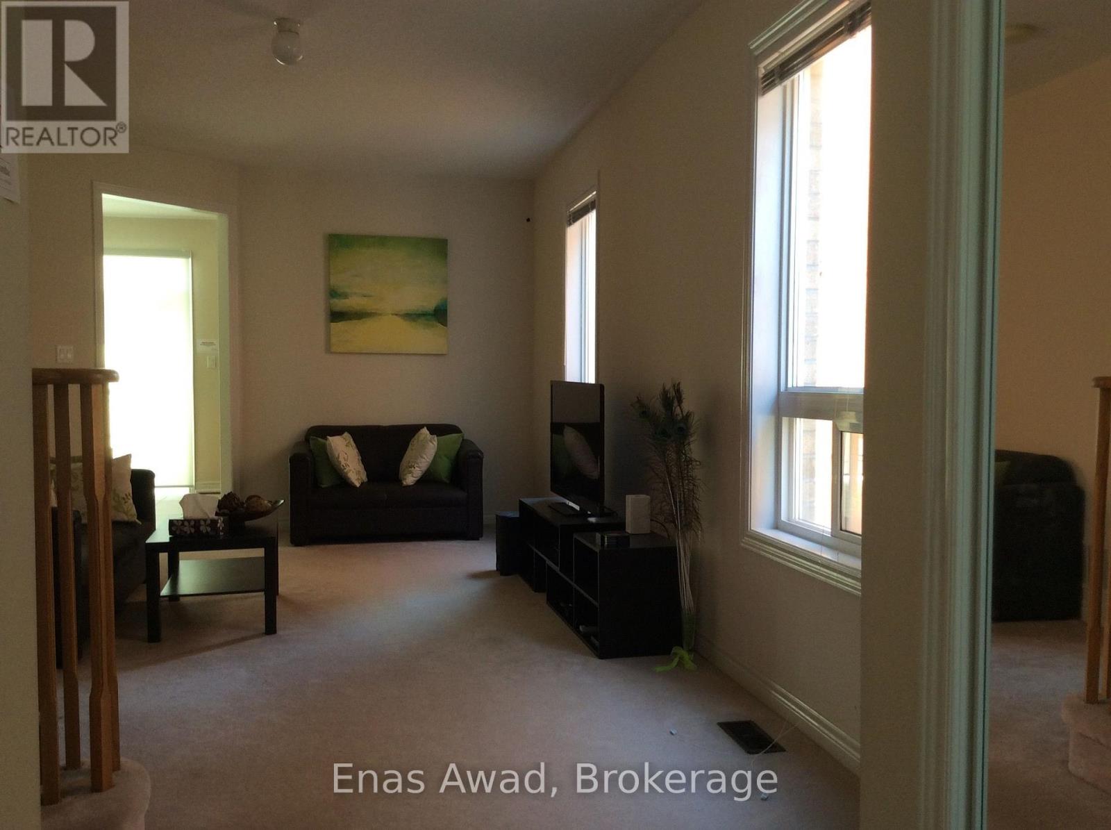 39 Palm Tree Road, Brampton, Ontario  L6V 4N5 - Photo 3 - W13731230