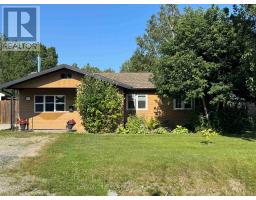 31 HERON DRIVE, Manitouwadge, Ontario