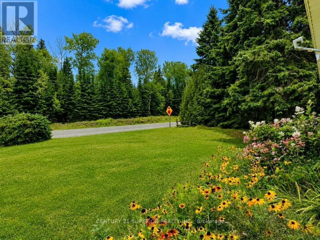 119 Hwy 582, Thunder Bay Remote Area, Ontario  P0T 2K0 - Photo 4 - X13723302