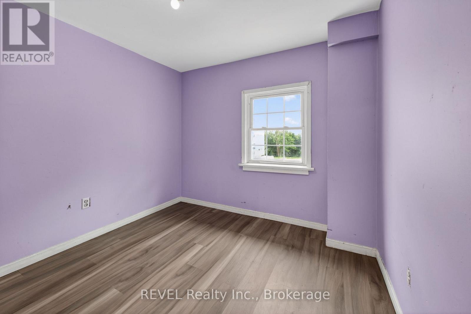 64 Division Street, St. Catharines, Ontario  L2R 3G6 - Photo 12 - X13731342