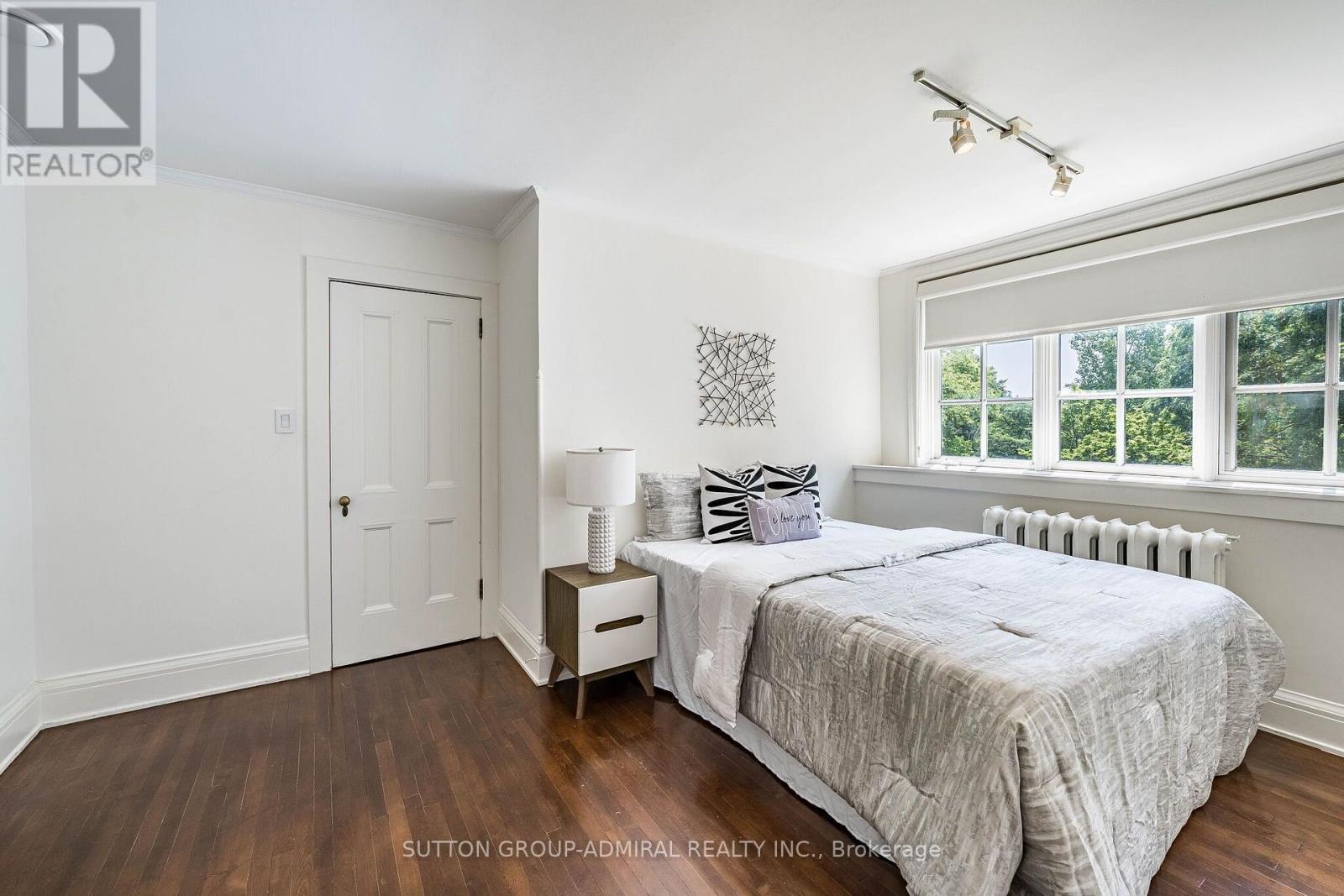 63 Highland Avenue, Toronto, Ontario  M4W 2A2 - Photo 42 - C13731350