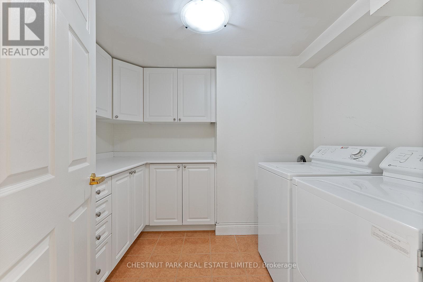 1610 - 889 Bay Street, Toronto, Ontario  M5S 3K5 - Photo 30 - C13731416
