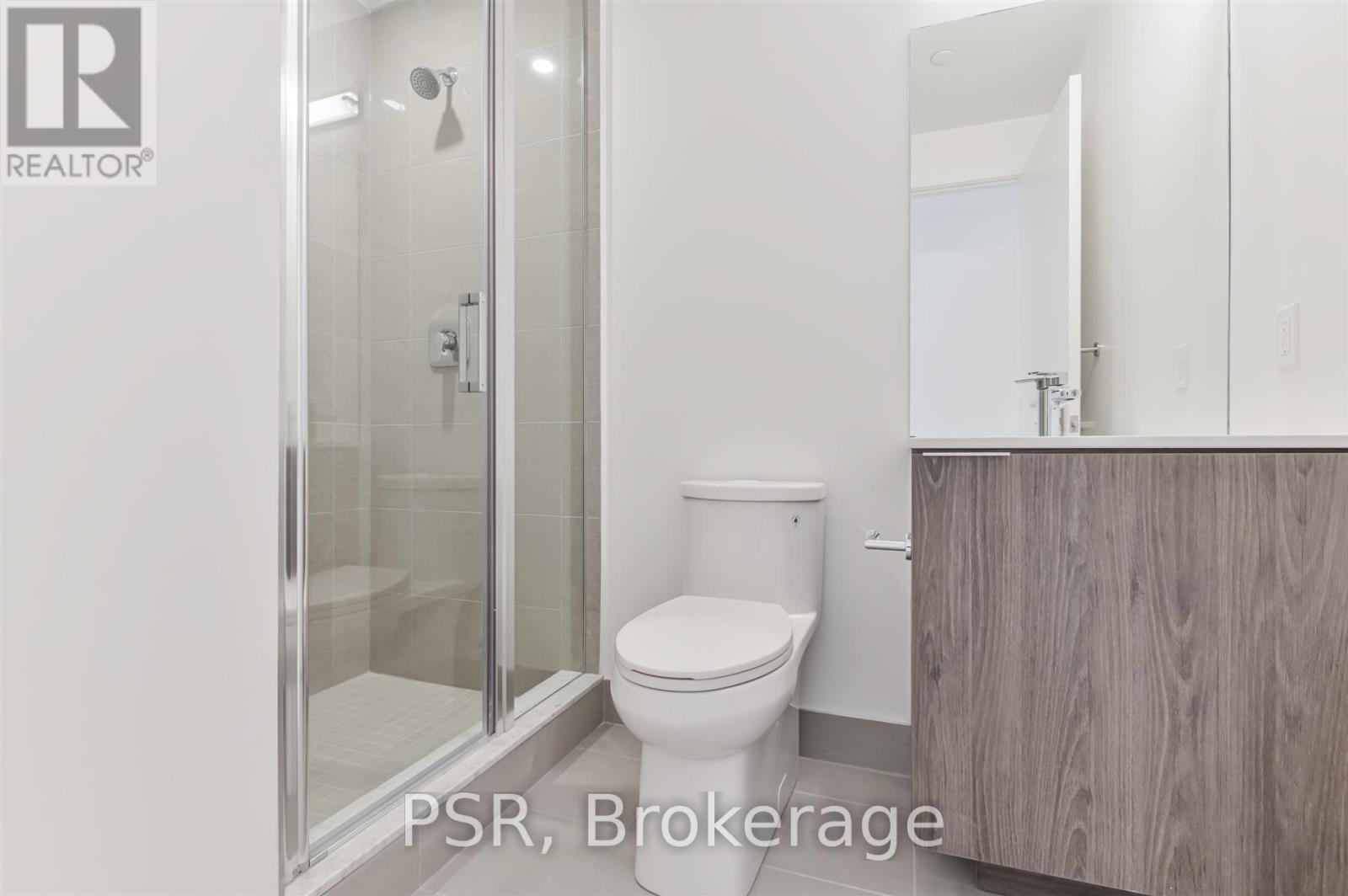 2004 - 30 Ordnance Street, Toronto, Ontario  M6K 1A2 - Photo 2 - C13731538