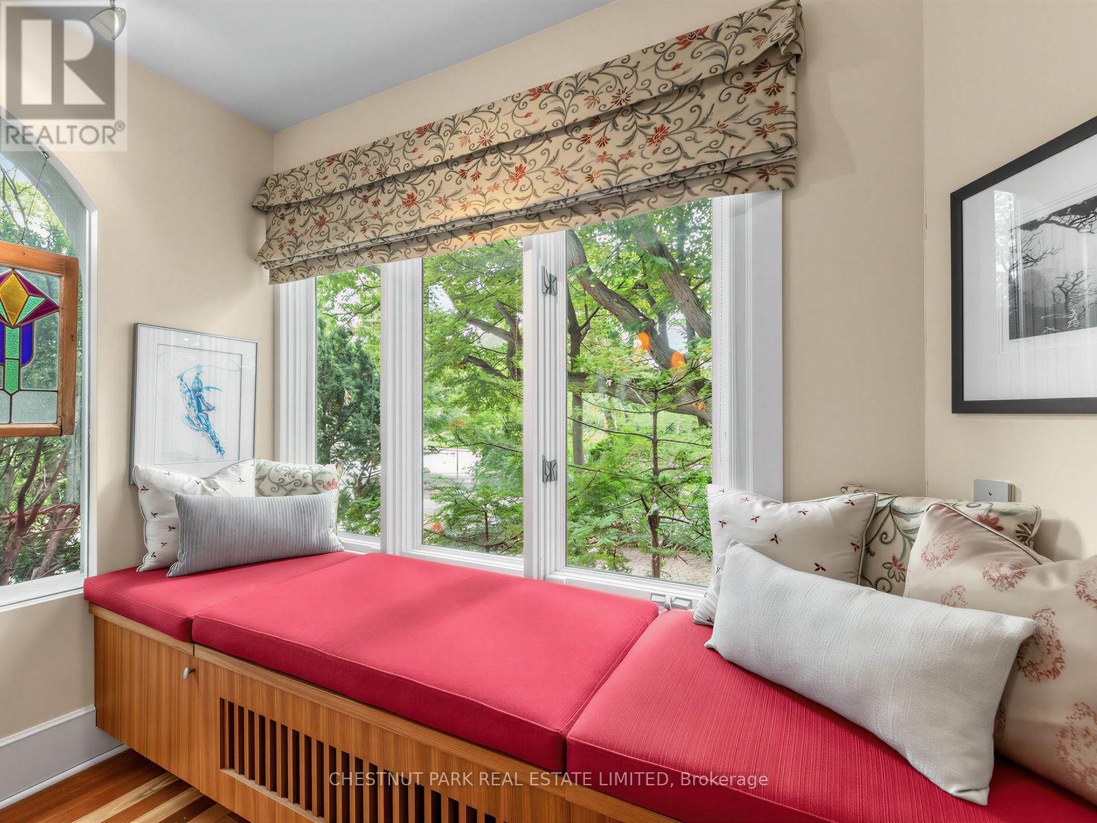 28 Clifton Road, Toronto, Ontario  M4T 2E6 - Photo 11 - C13731610