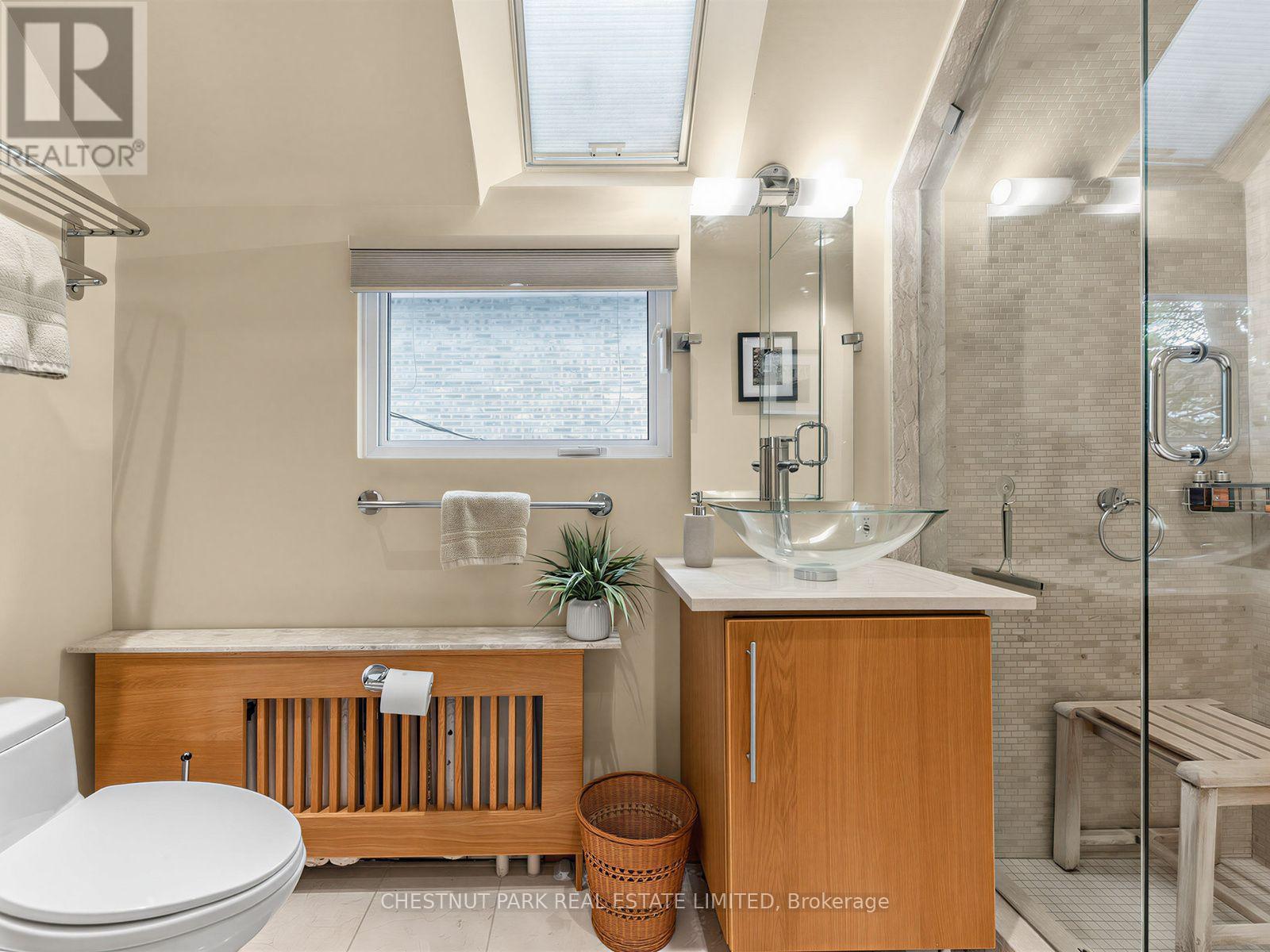 28 Clifton Road, Toronto, Ontario  M4T 2E6 - Photo 31 - C13731610