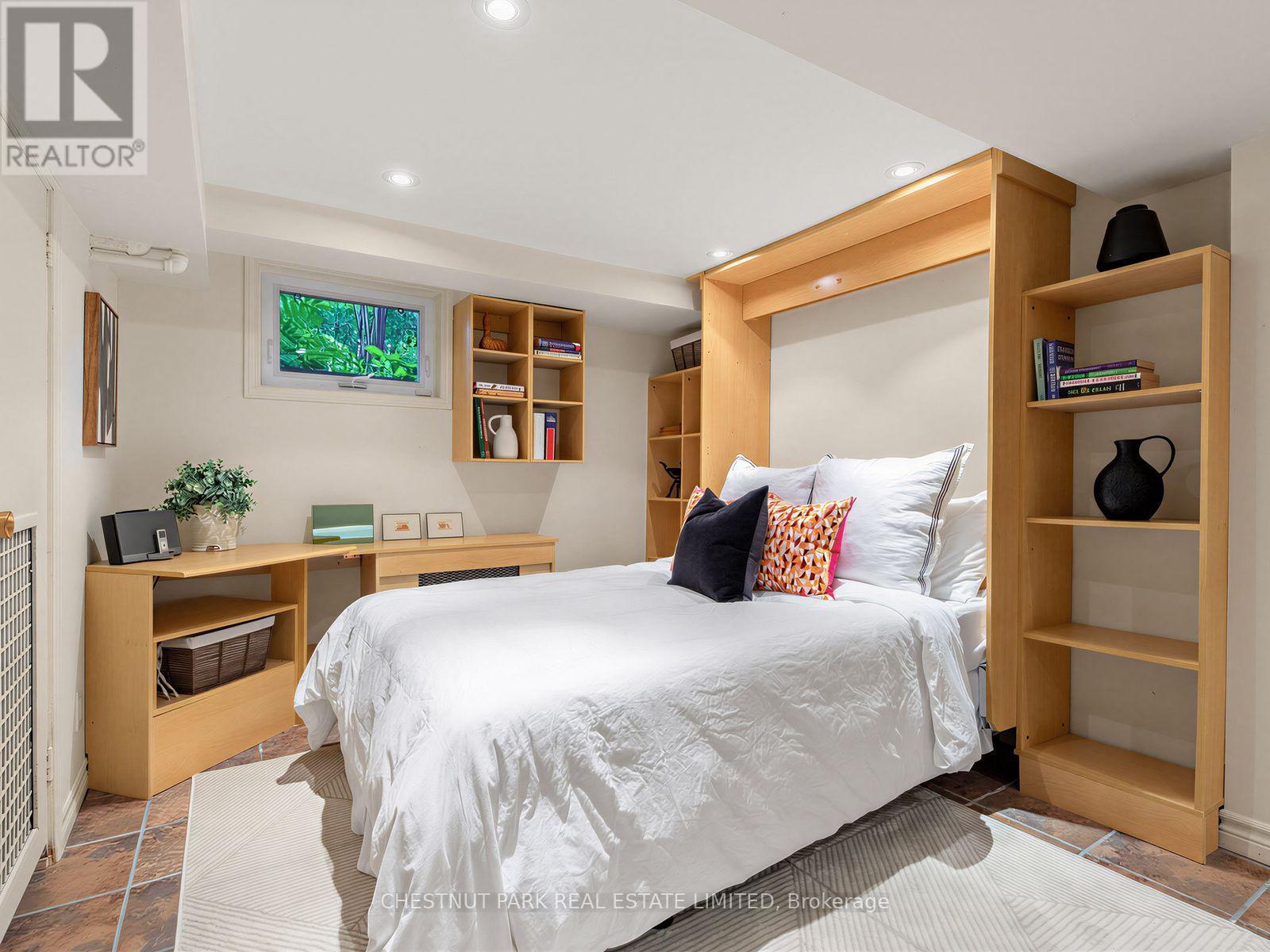 28 Clifton Road, Toronto, Ontario  M4T 2E6 - Photo 34 - C13731610