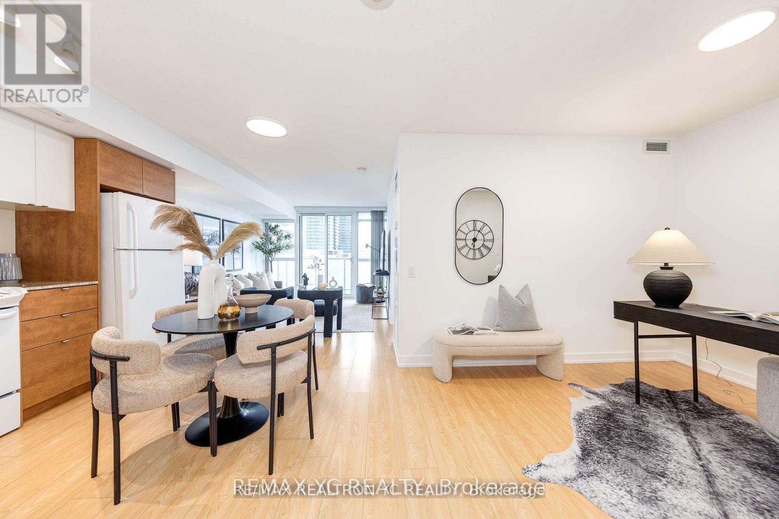 710 - 121 Mcmahon Drive, Toronto, Ontario  M2K 0C1 - Photo 5 - C13731634