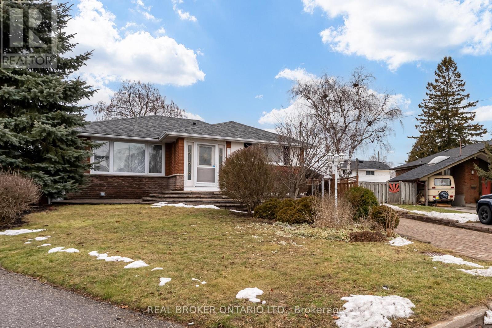 Bsmt. - 1145 Ridgecrest Avenue, Oshawa, Ontario  L1H 1V3 - Photo 2 - E13731248