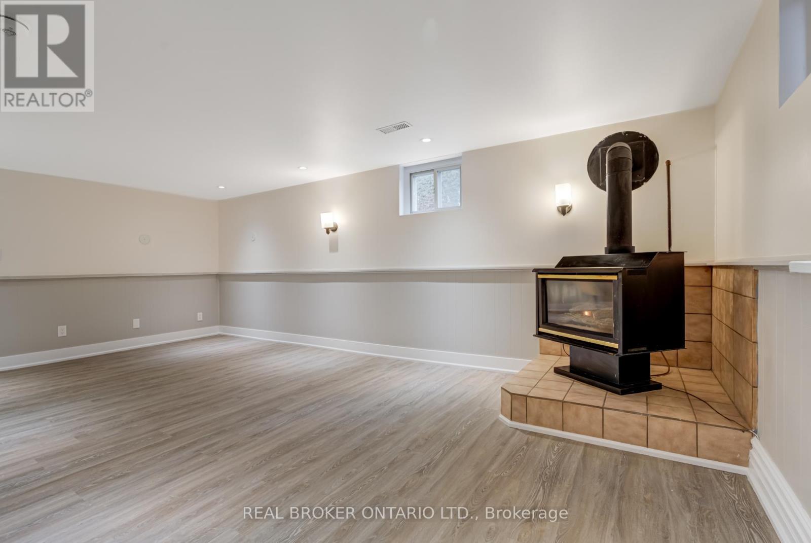Bsmt. - 1145 Ridgecrest Avenue, Oshawa, Ontario  L1H 1V3 - Photo 8 - E13731248