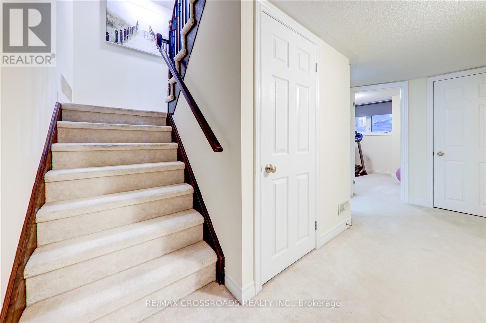 19 Kawneer Terrace, Toronto, Ontario  M1P 0C3 - Photo 26 - E13731340