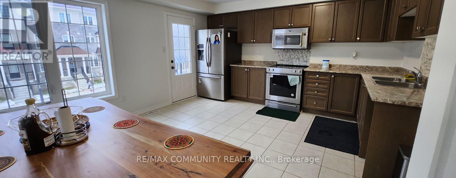 113 Ainley Road, Ajax, Ontario  L1Z 0S9 - Photo 13 - E13731414