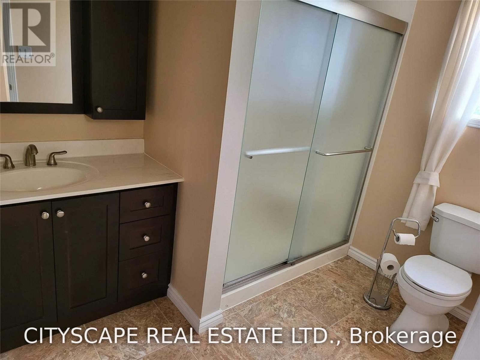 3 Jays Drive, Whitby, Ontario  L1R 2P5 - Photo 23 - E13731632