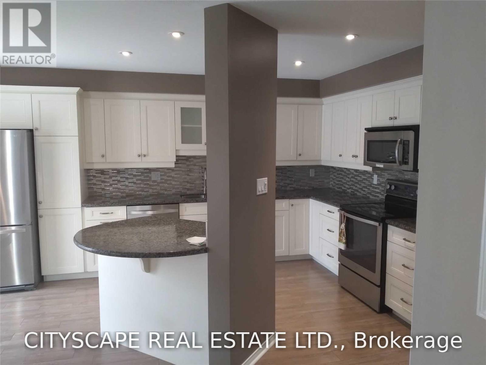 3 Jays Drive, Whitby, Ontario  L1R 2P5 - Photo 7 - E13731632