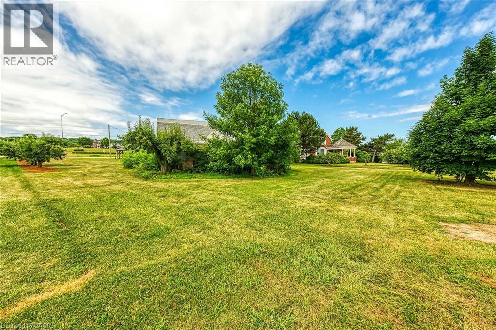 5581 King Street, Beamsville, Ontario  L0R 1B3 - Photo 40 - 40754003