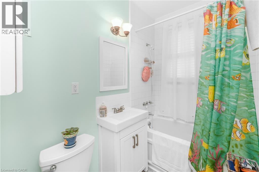 295 Keswick Court, Hamilton, Ontario  L8K 2S6 - Photo 12 - 40843826