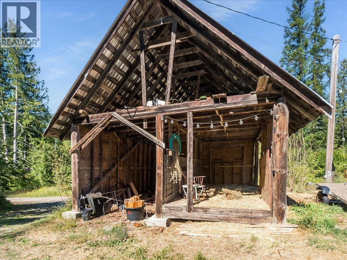 6582 Nixon Road, Appledale, British Columbia  V0G 2J0 - Photo 44 - 10392220
