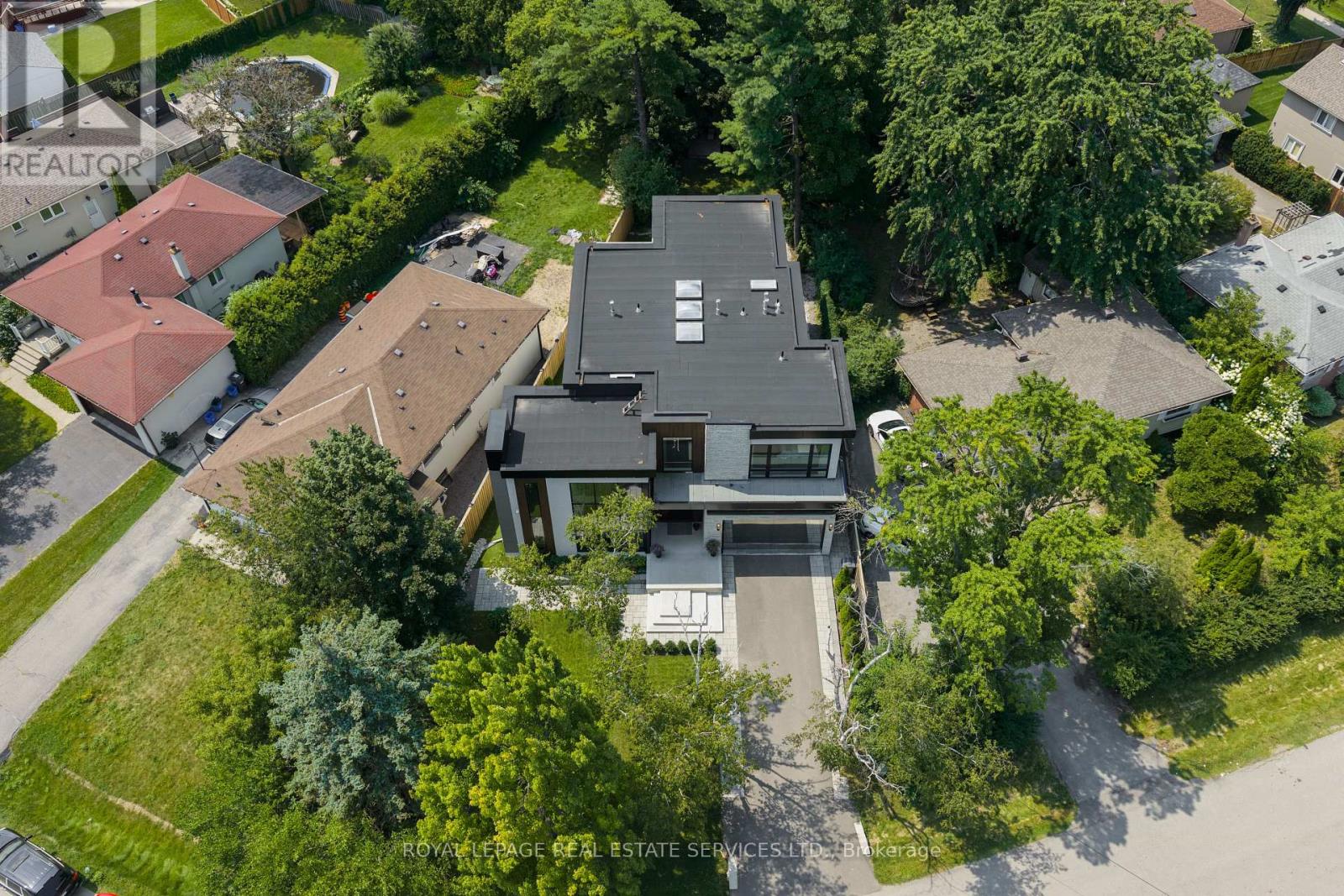 564 Stonecliffe Road, Oakville, Ontario  L6L 4N9 - Photo 42 - W13668526