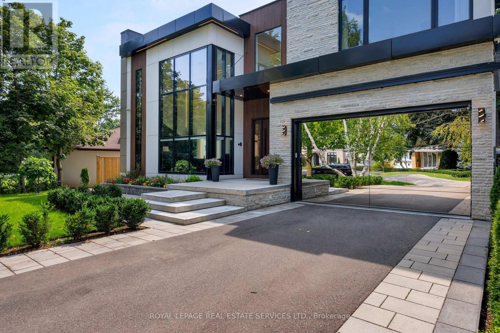 564 Stonecliffe Road, Oakville, Ontario  L6L 4N9 - Photo 44 - W13668526
