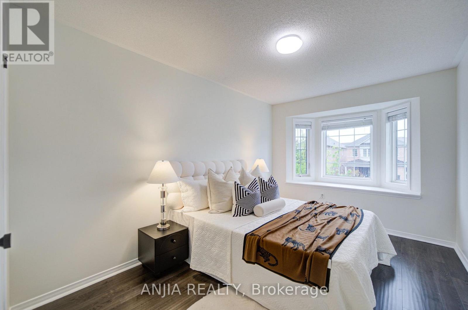 88 Cabin Trail Crescent, Whitchurch-Stouffville, Ontario  L4A 0S7 - Photo 30 - N13731360