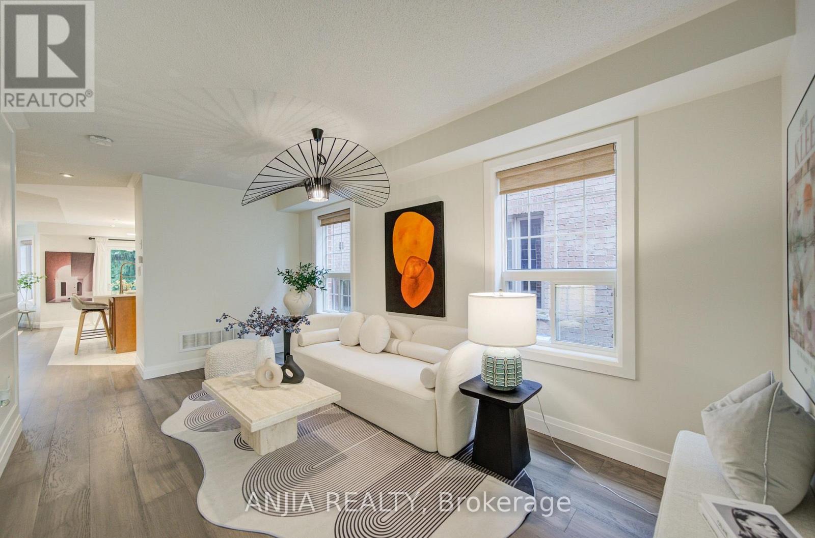 88 Cabin Trail Crescent, Whitchurch-Stouffville, Ontario  L4A 0S7 - Photo 6 - N13731360