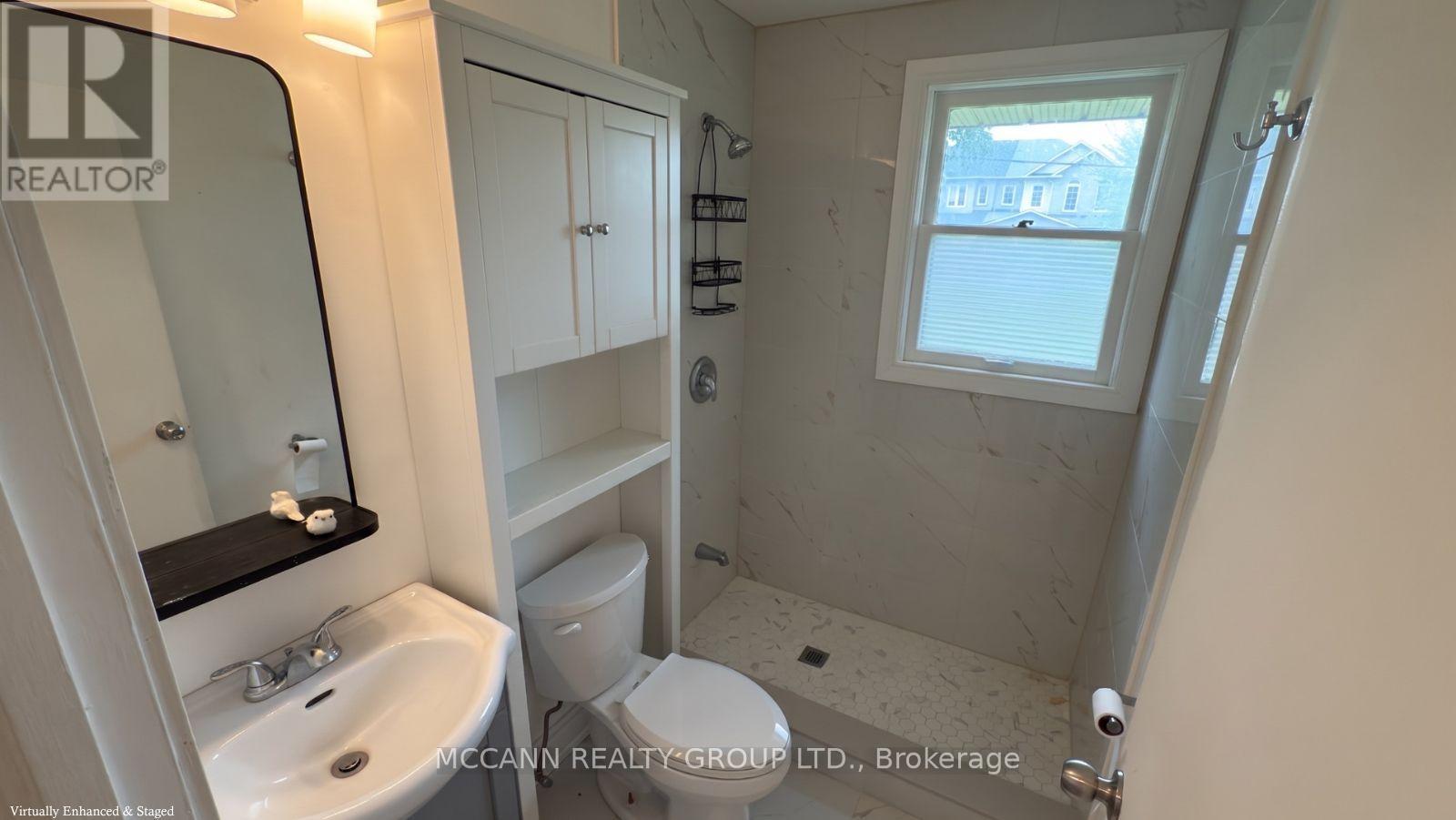 A - 562 Mulock Court, Newmarket, Ontario  L3Y 5H2 - Photo 18 - N13731404