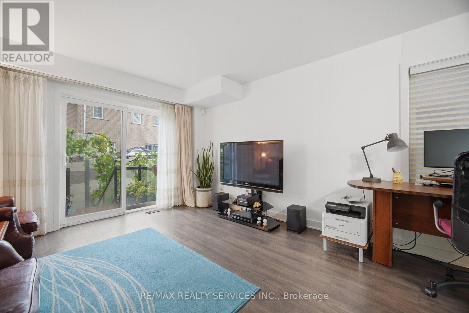 58 Pageant Avenue, Vaughan, Ontario  L4H 4R3 - Photo 8 - N13731434