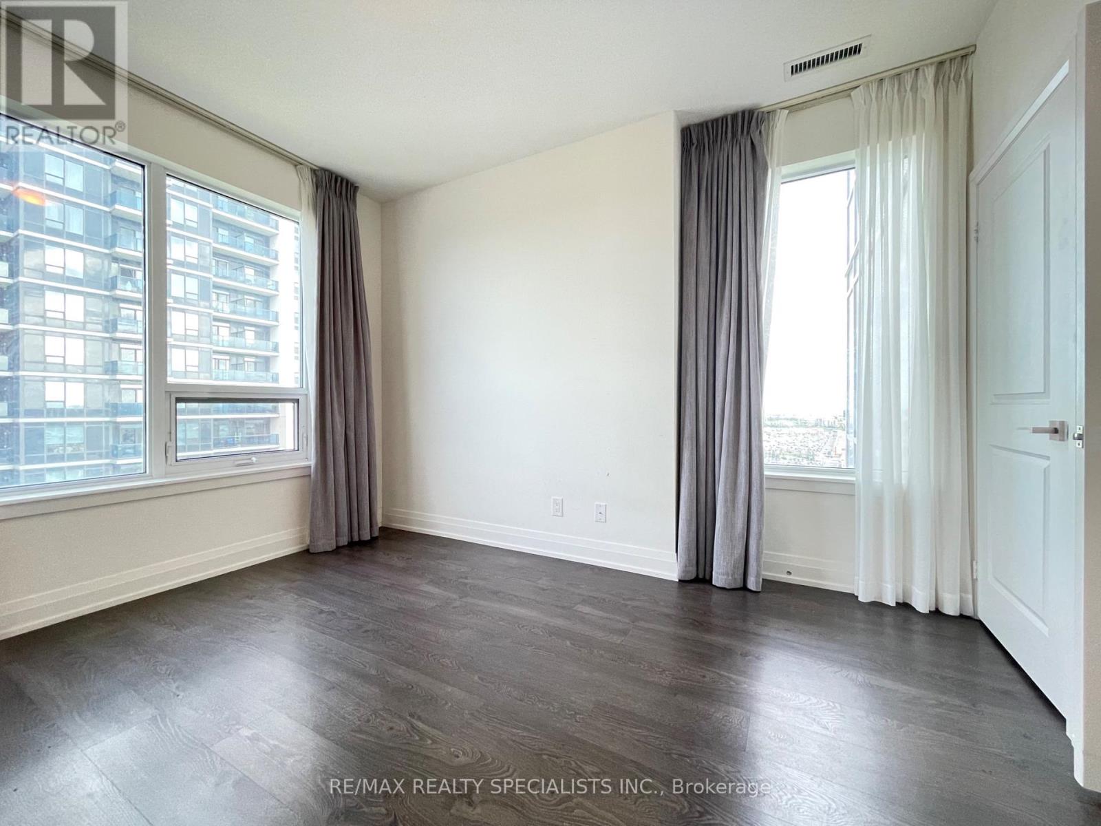 1502 - 3700 Highway 7 Road W, Vaughan, Ontario  L4L 0G8 - Photo 31 - N13731456